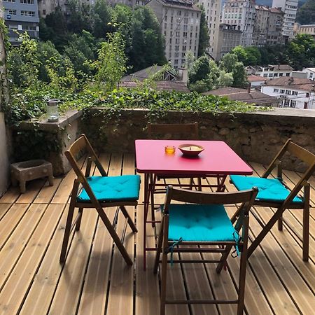 T2 Avec Terrasse Calme Et Ensoleillee Apartment Saint-Claude Bagian luar foto